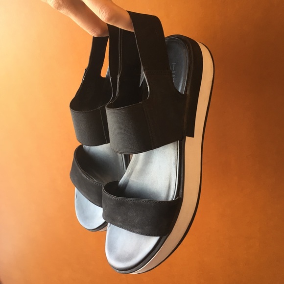 Naturalizer sz 10.5 Carys flatforms sandals - Picture 2 of 8